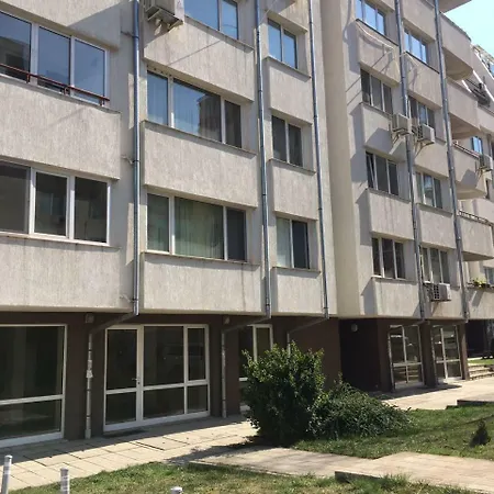 Comfort Apartment *